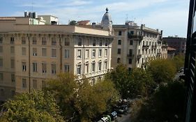 Domus Crescenzio - Guest House